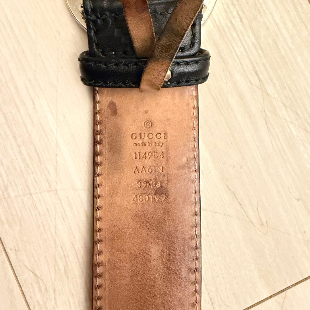 Gucci グッチ　黒　ブラック　革　レザーベルト Gロゴバックル　グッチ