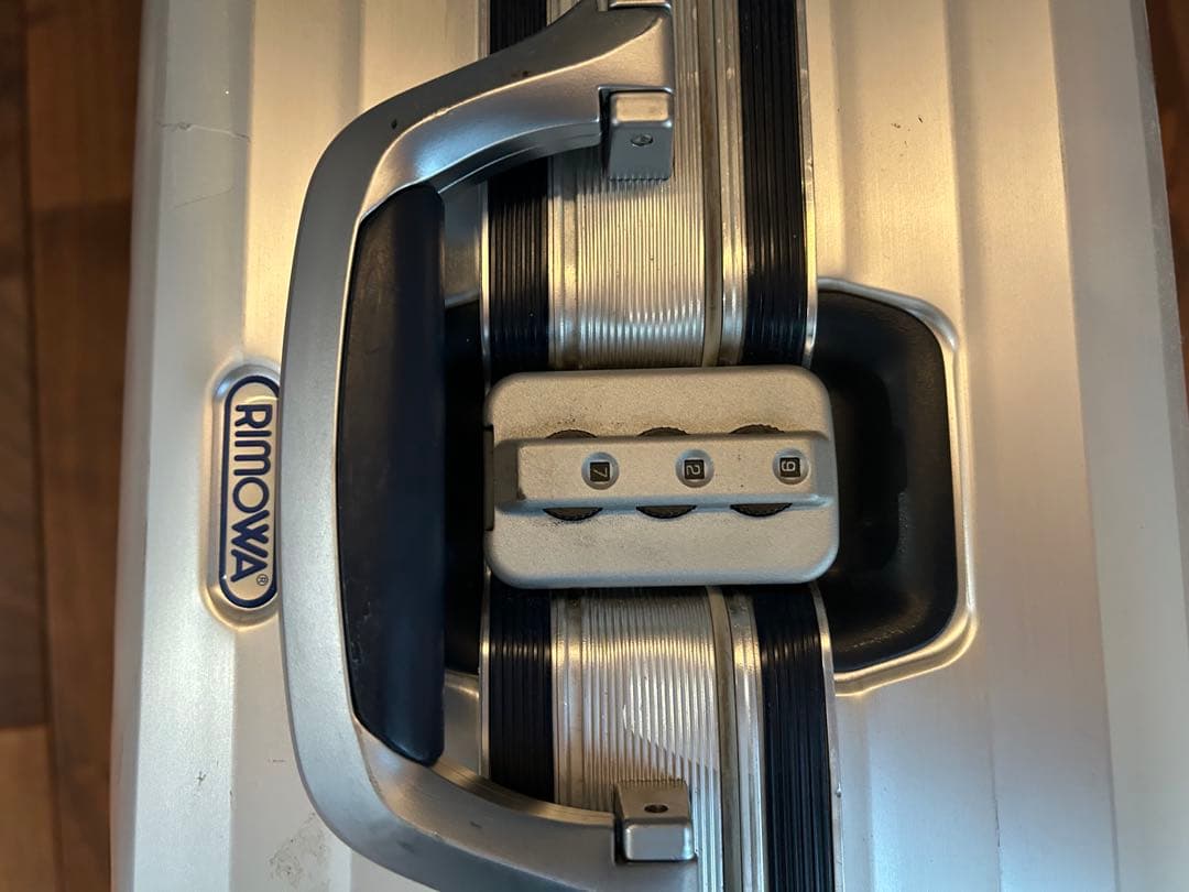 92663 TOPAS RIMOWA 2輪　中型キャリーケース シルバー