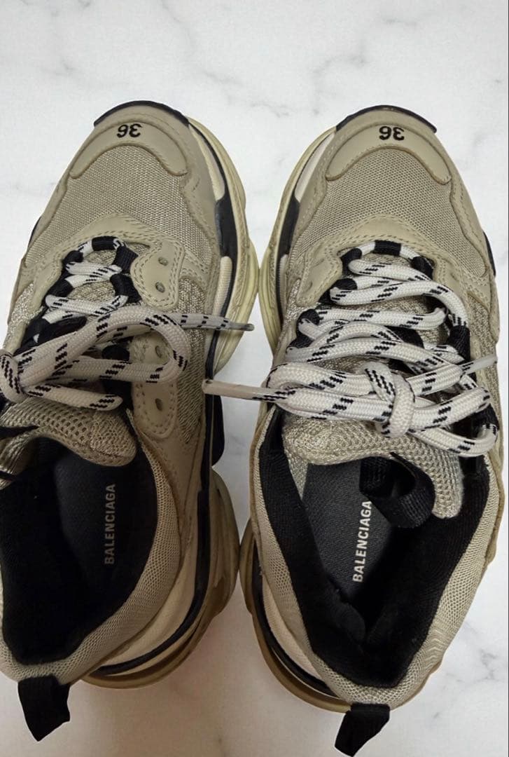 バレンシアガ　BALENCIAGA トリプルS スニーカー 36 24cm