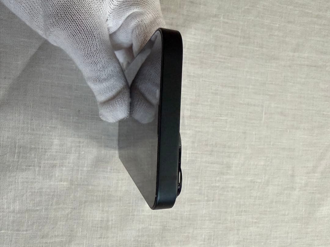 【美品】iPhone14 256GB ミッドナイト