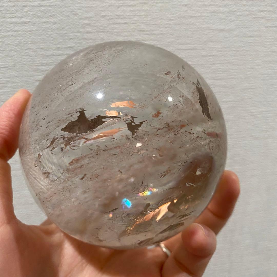 天然石　丸玉　白水晶　スフィア　置物