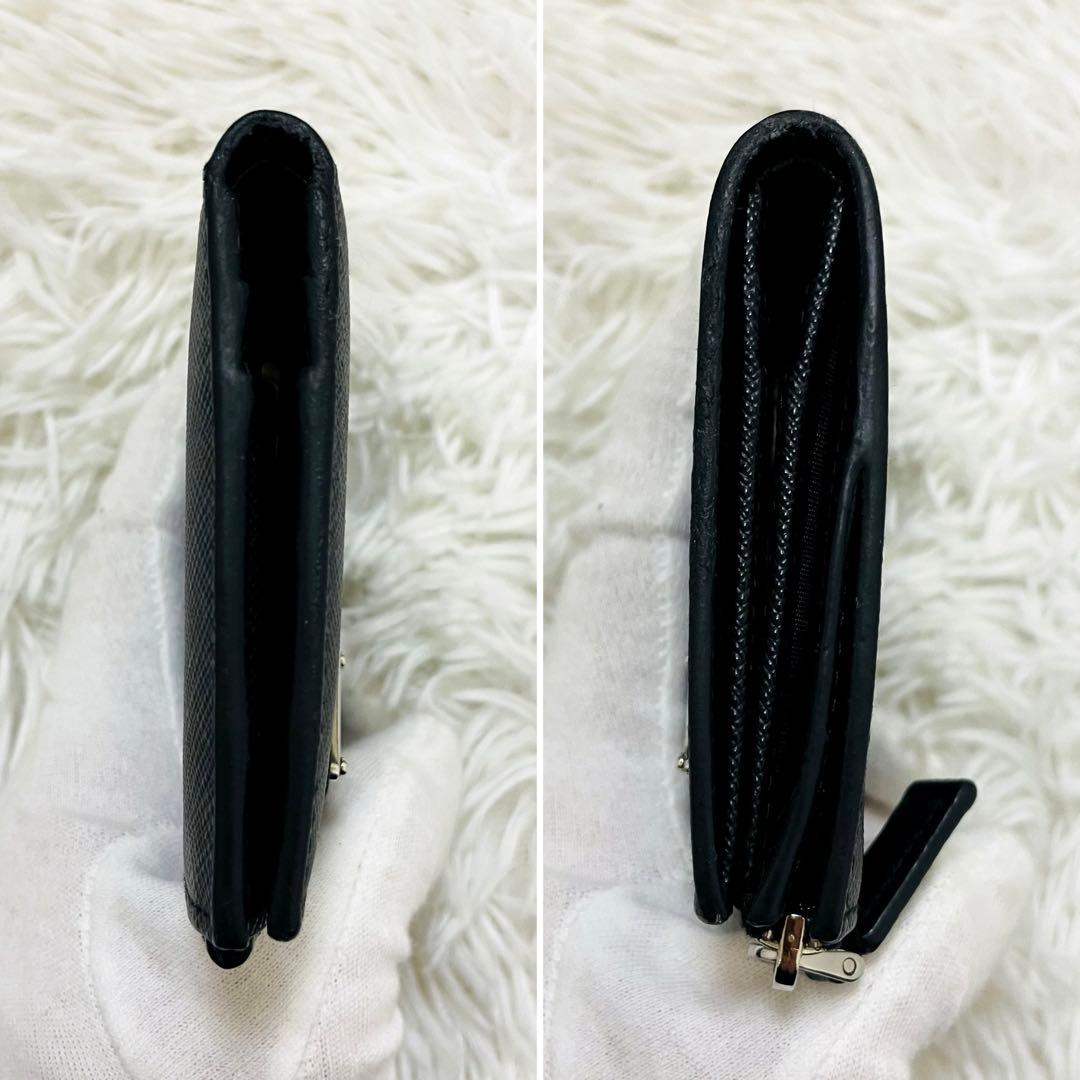 極美✨PRADA 二つ折り財布 サフィアーノレザー 三角ロゴ ブラック