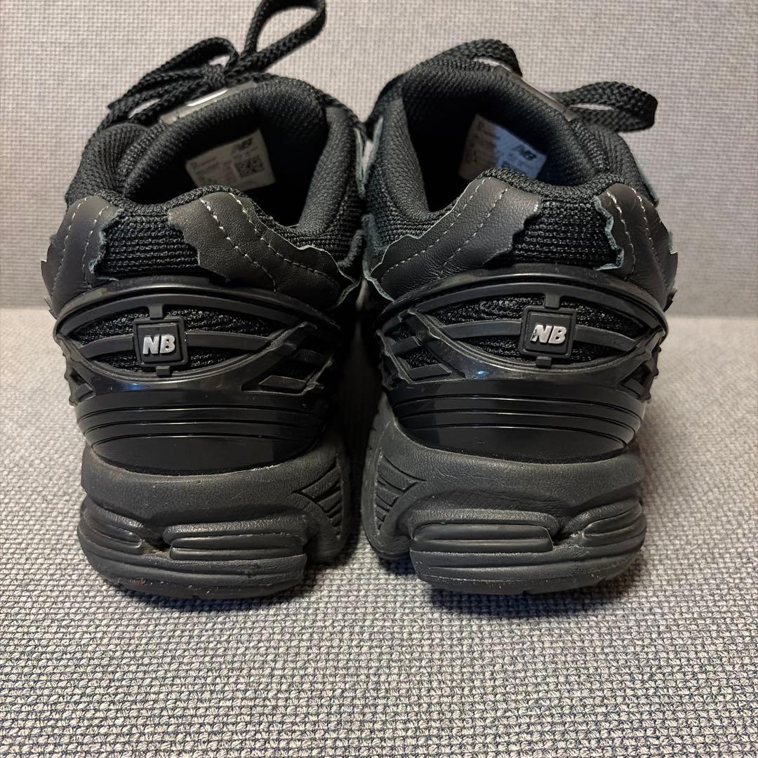 【美品】New Balance M1906DF