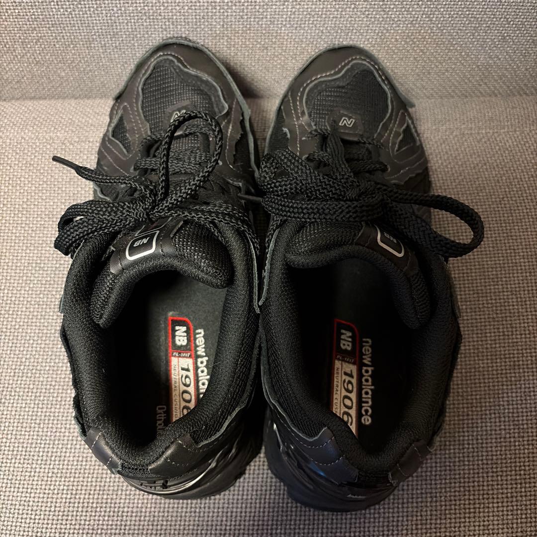 【美品】New Balance M1906DF