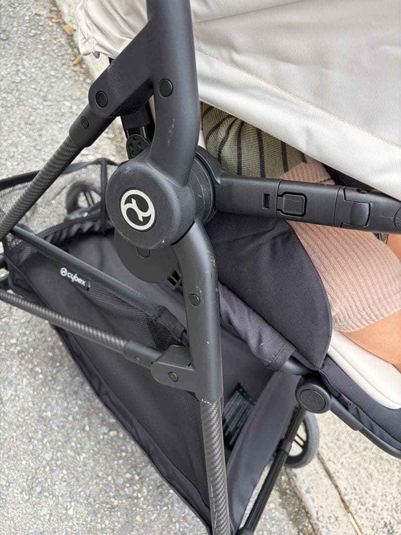 サイベックス　cybex ベビーカー　メリオカーボン　2024