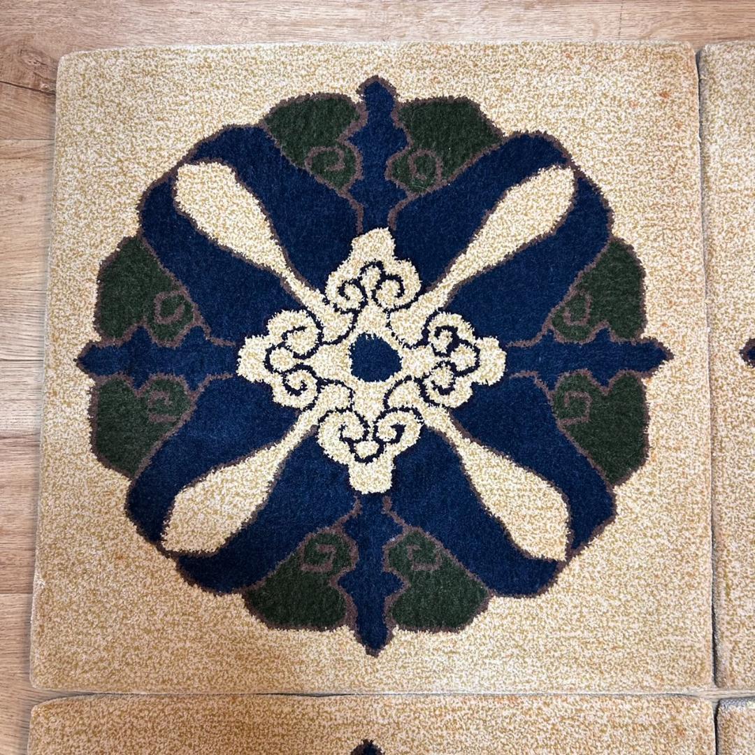 新鍋島 段通 吉島敷物 50×50cm 4枚セット 絨毯 タイル 座布 美品