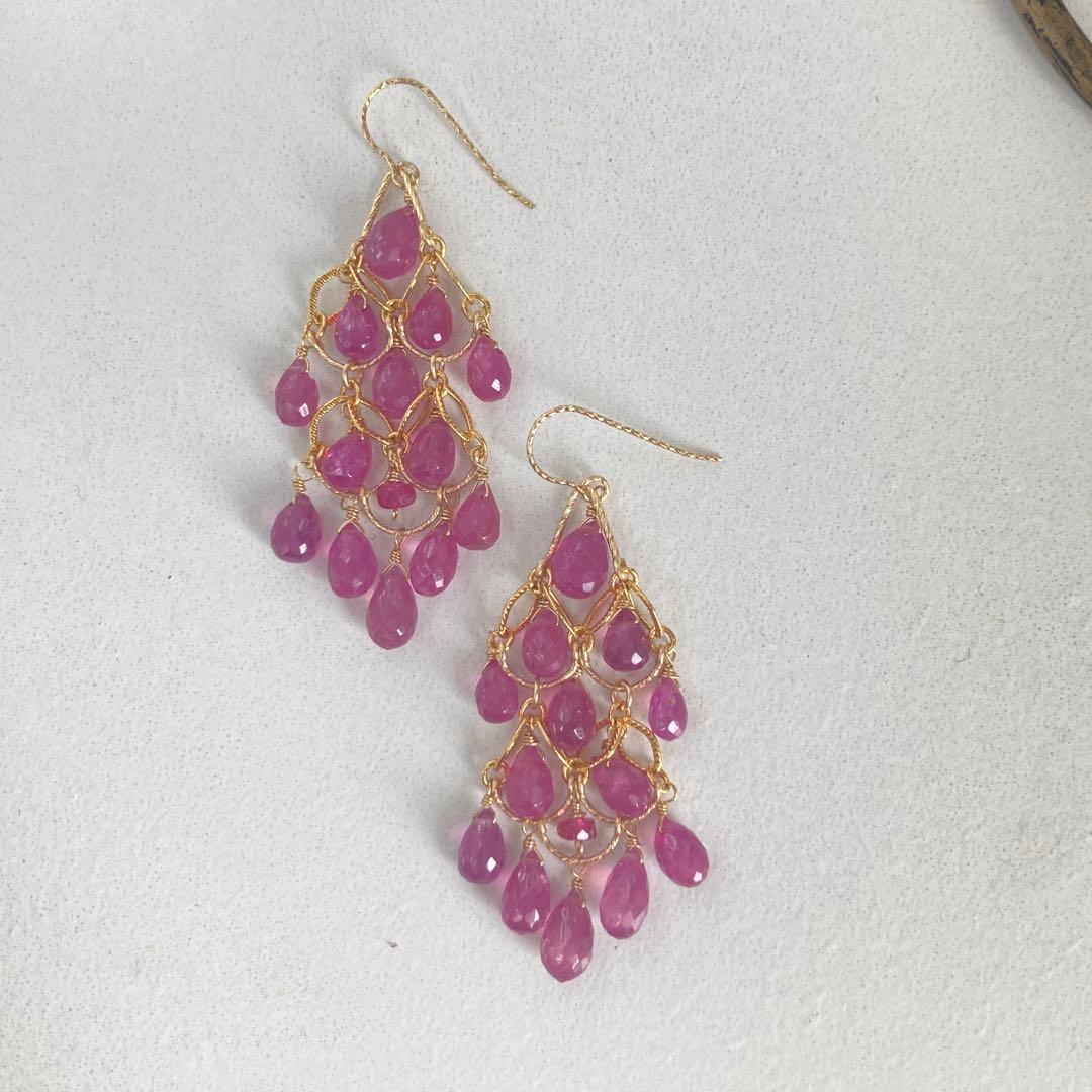 ルビーのシャンデリアピアス