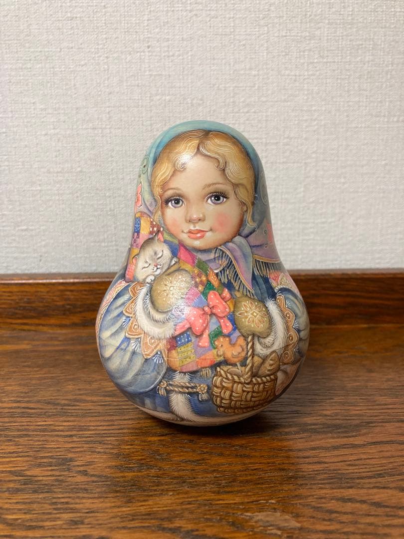 ロシア雑貨☆お起き上がりこぼし♪『冬景色』マトリョーシカ イリーナ作