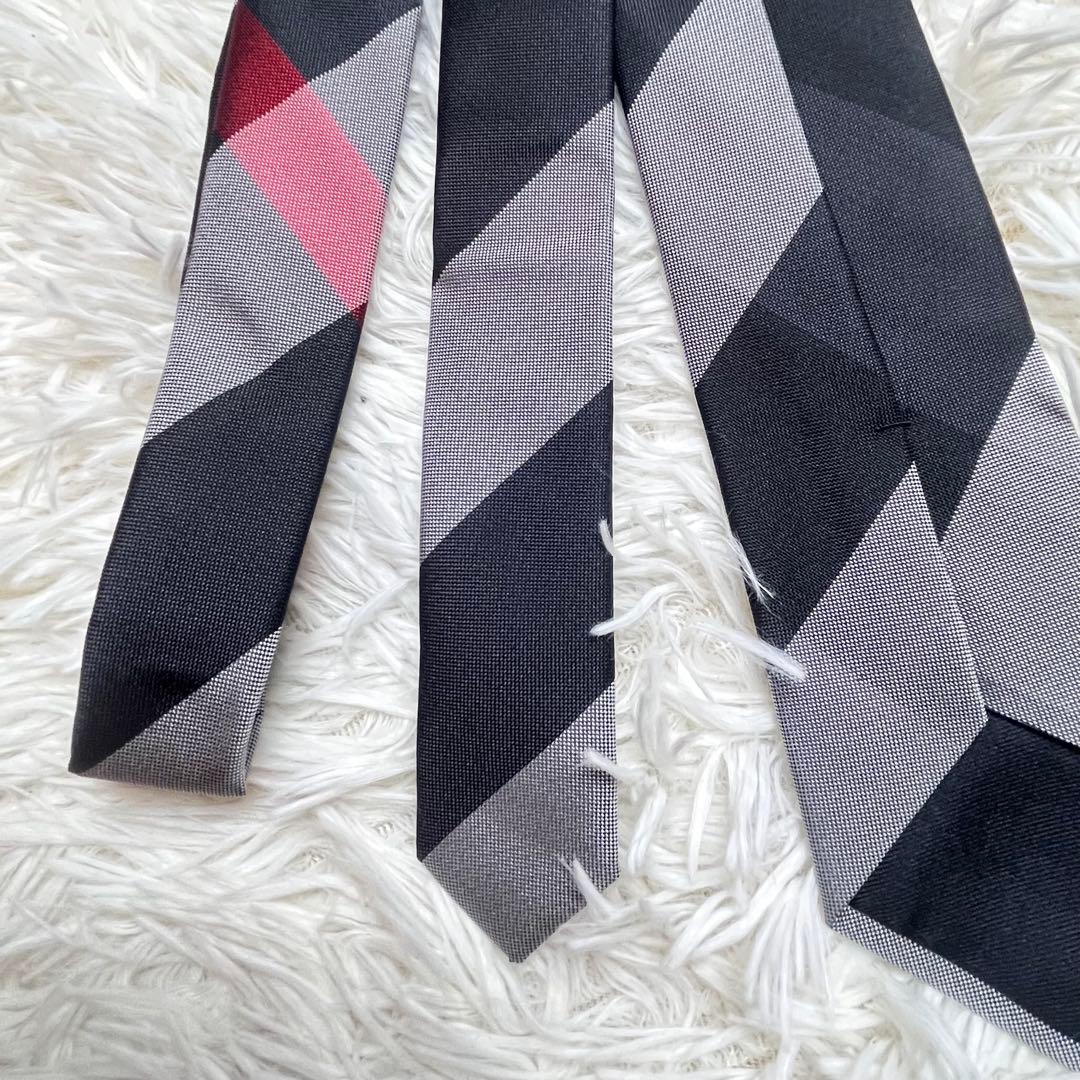 【極美品】Burberry バーバリー ネクタイ 現行タグ ノバチェック シルク