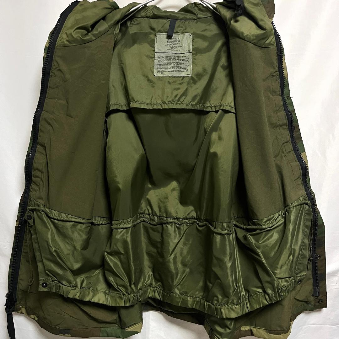 米軍 中期型 ECWCS Gen1 GORE-TEX ウッドランド S-R