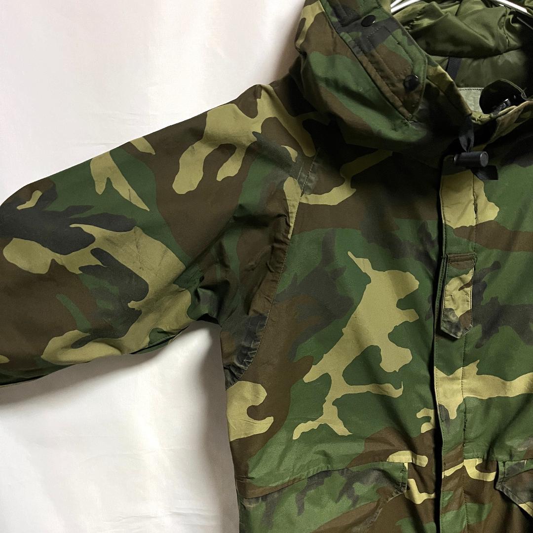 米軍 中期型 ECWCS Gen1 GORE-TEX ウッドランド S-R