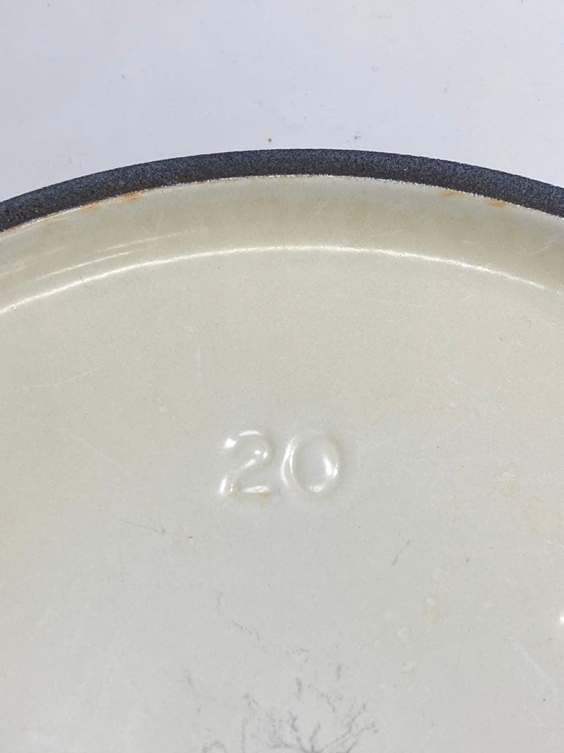 LE CREUSET ホワイト 両手鍋 20cm