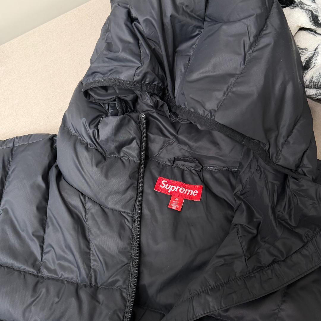 Supreme ブラック ダウンジャケット M