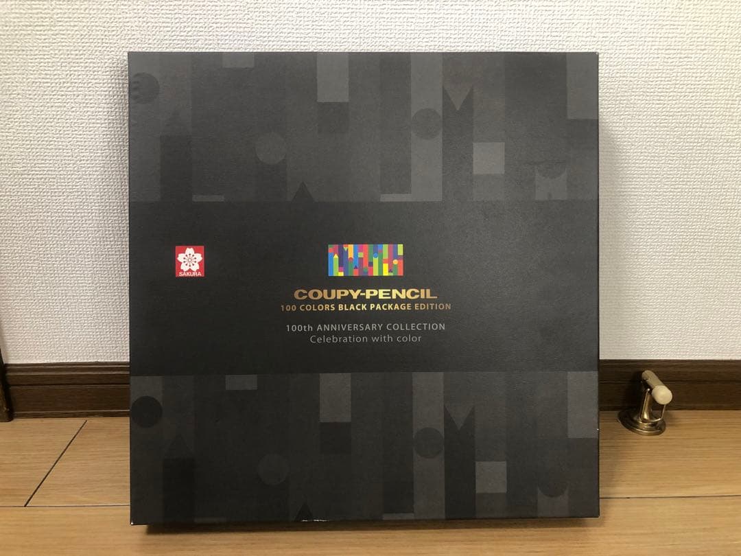 サクラクレパス　１００周年記念　限定エディション　１００色　クーピー