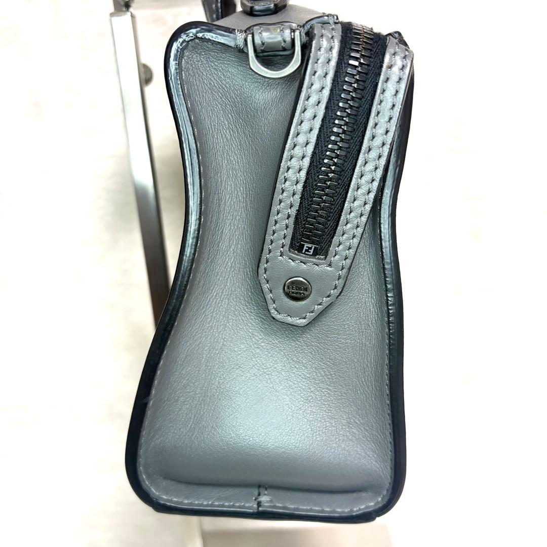 FENDI fendi フェンディ ミニメッセンジャーバッグ ハンドバッグ