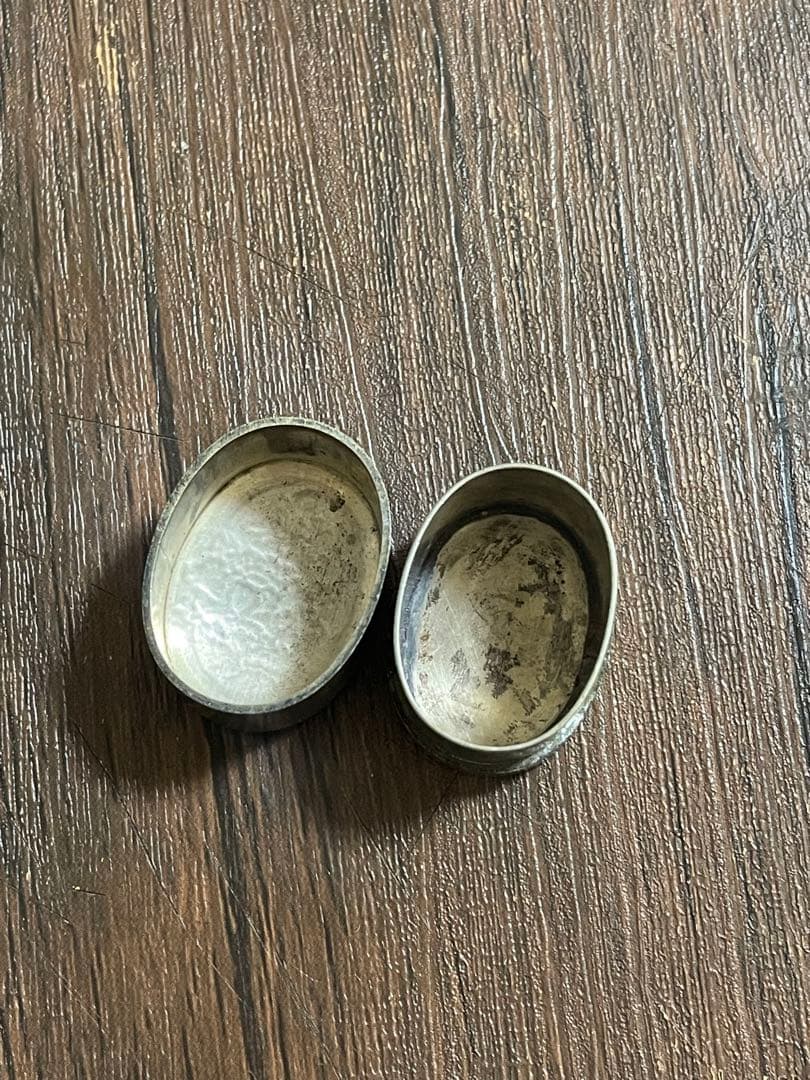 古董品/牡丹の花の彫刻付きアクセサリーケース