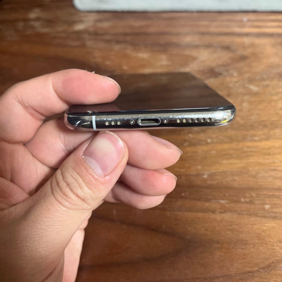 Apple iPhoneXS ホワイト 256 画面傷あり