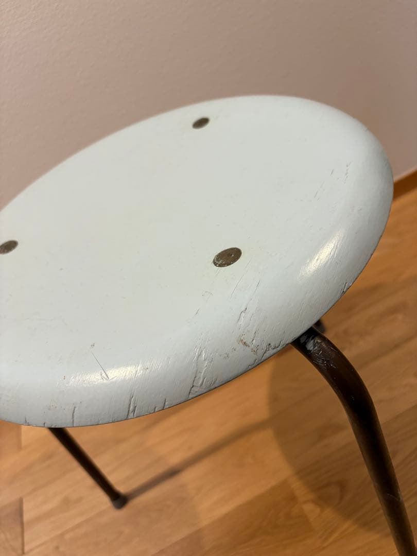 希少　Fritz Hansen(フリッツ ハンセン)社　ドットスツール　3本脚