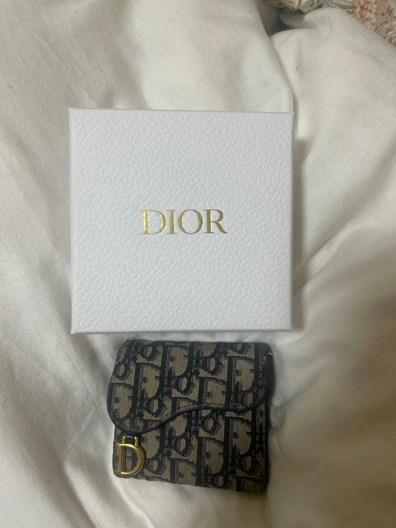 Dior 三つ折り財布　正規品