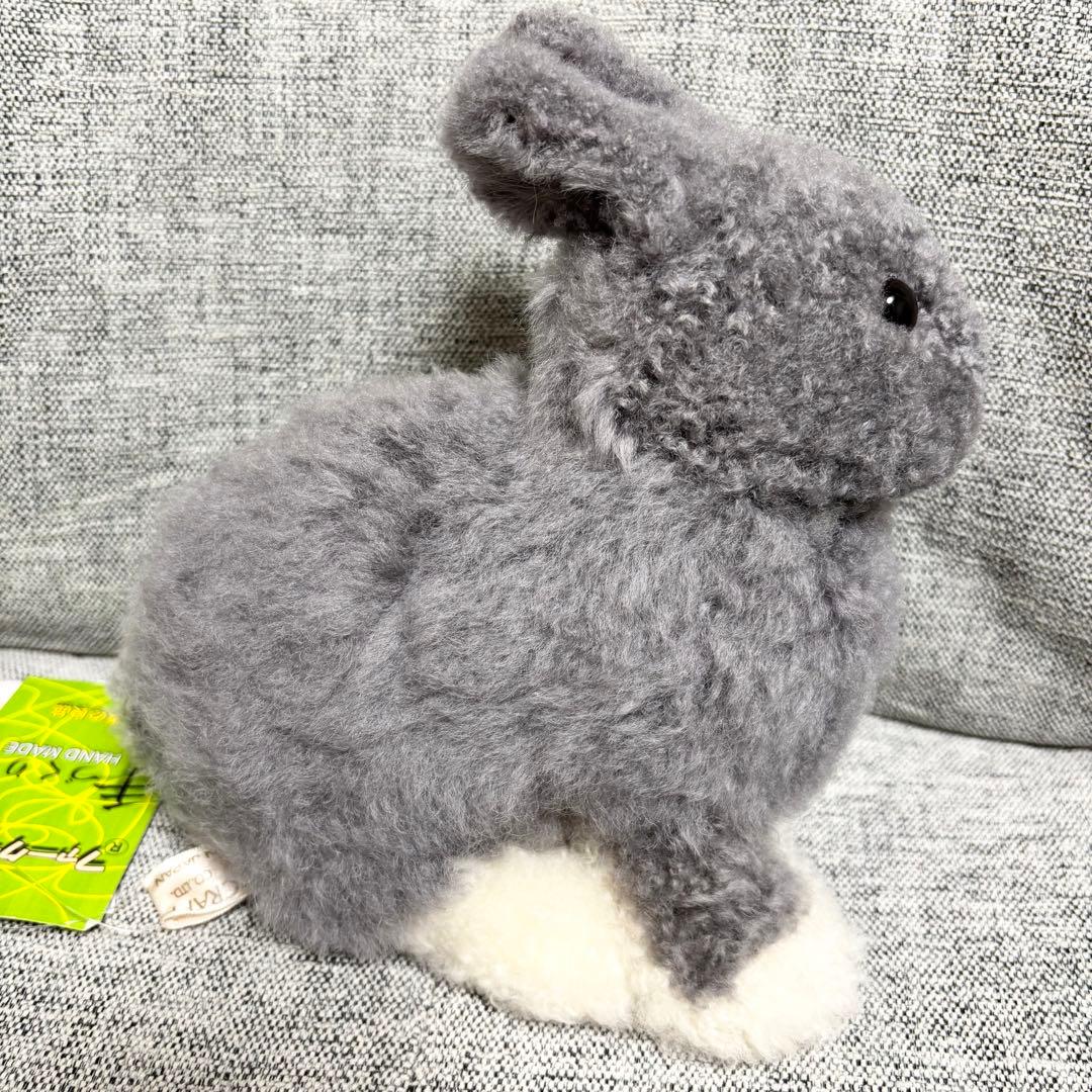 ファークラフトのグッズたち ぬいぐるみ お座りうさぎ　タグ付き　毛皮