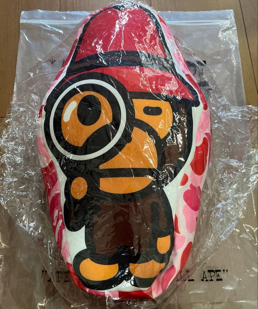 ベイプ　マイロとピンクパンサー　コラボ　クッションBAPE