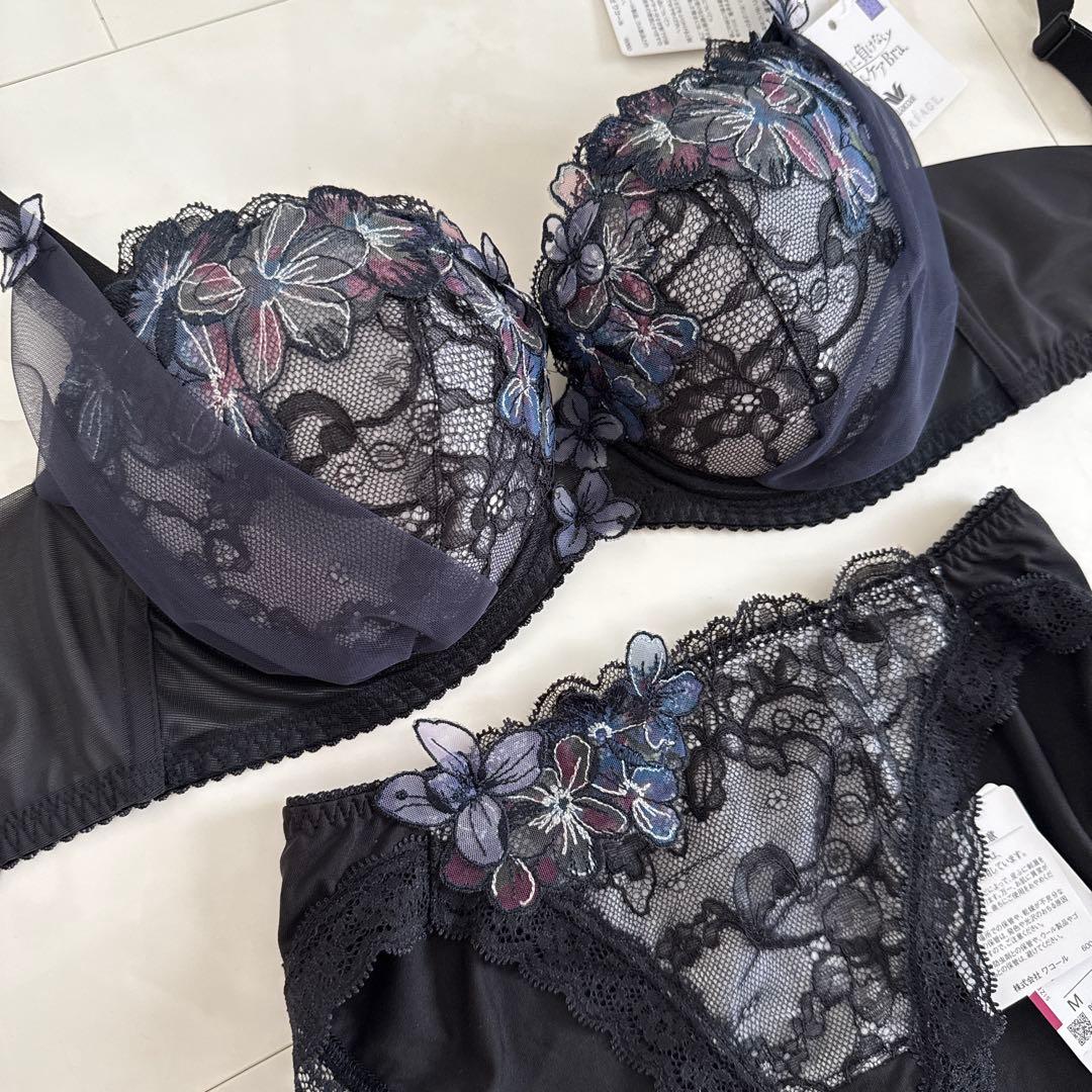 ☆ワコール パルファージュ E70・M☆44G