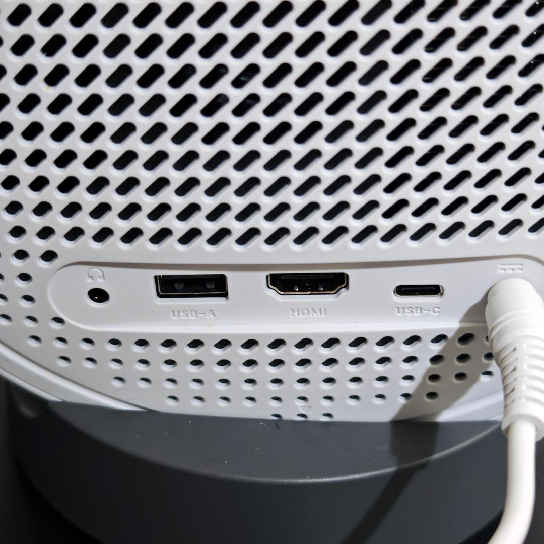 [美品] BenQ GV50 モバイルプロジェクター