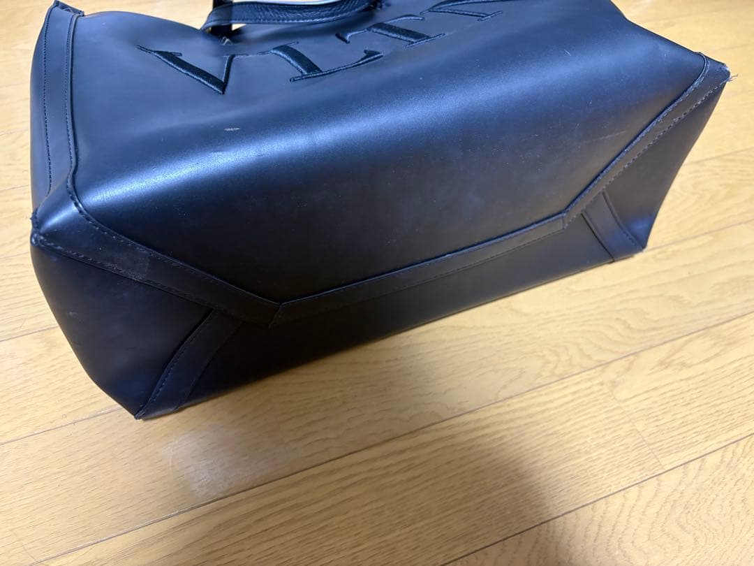 m：Valentino VLTN トートバッグ 黒