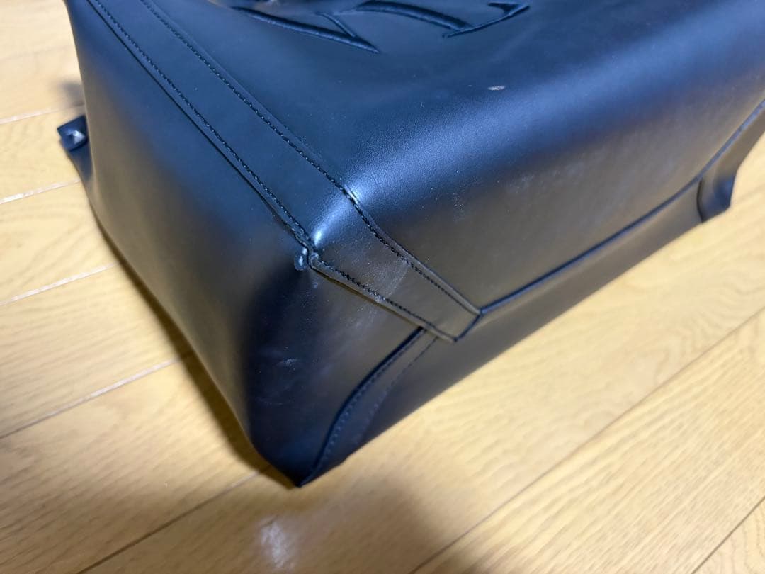 m：Valentino VLTN トートバッグ 黒