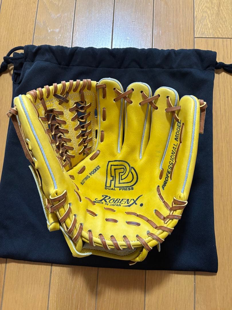 ロベンクス　イエロー レザー 軟式オーダーグローブ 内野用　収納袋付き