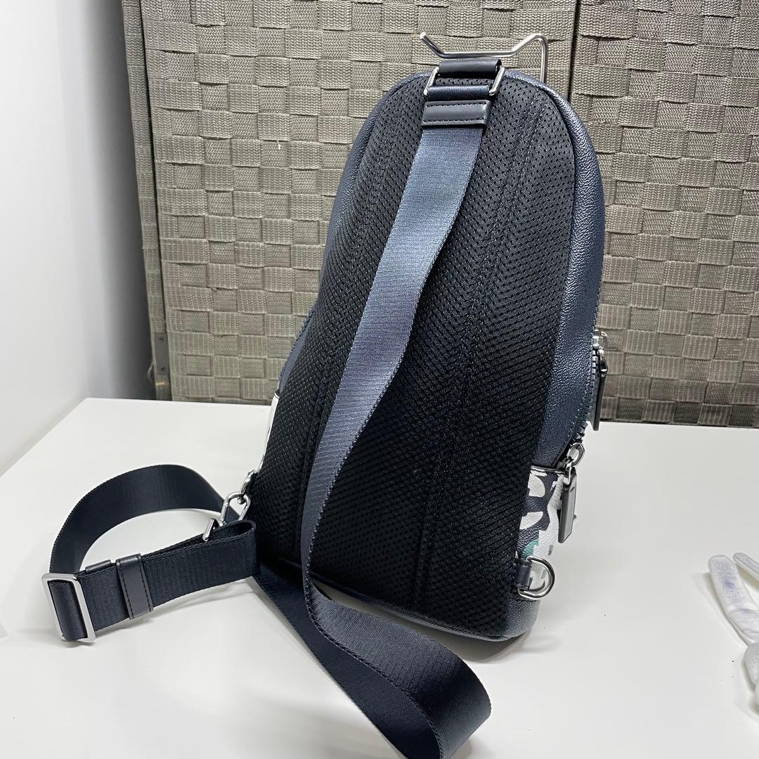 ち*づ様 MICHAEL KORS ロゴボディバッグ