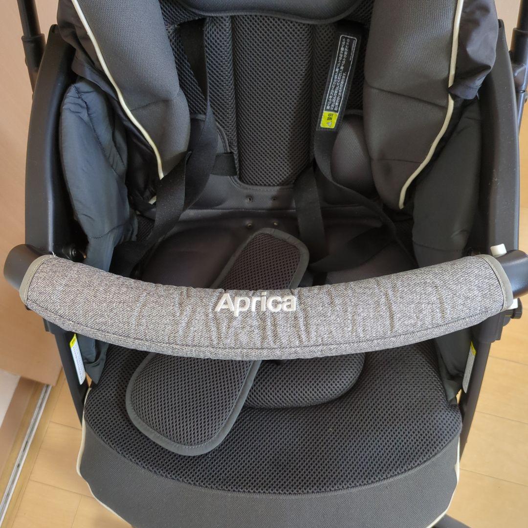 【美品】Aprica ベビーカー グレー ラクーナクッション