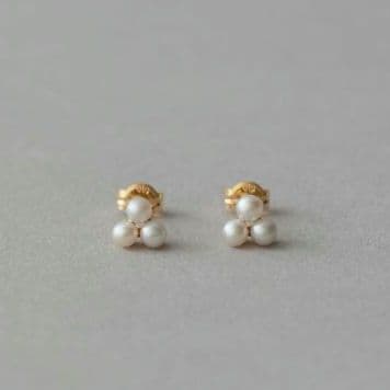 【極美品】ete エテ K18 パールピアス　箱付き　現行品