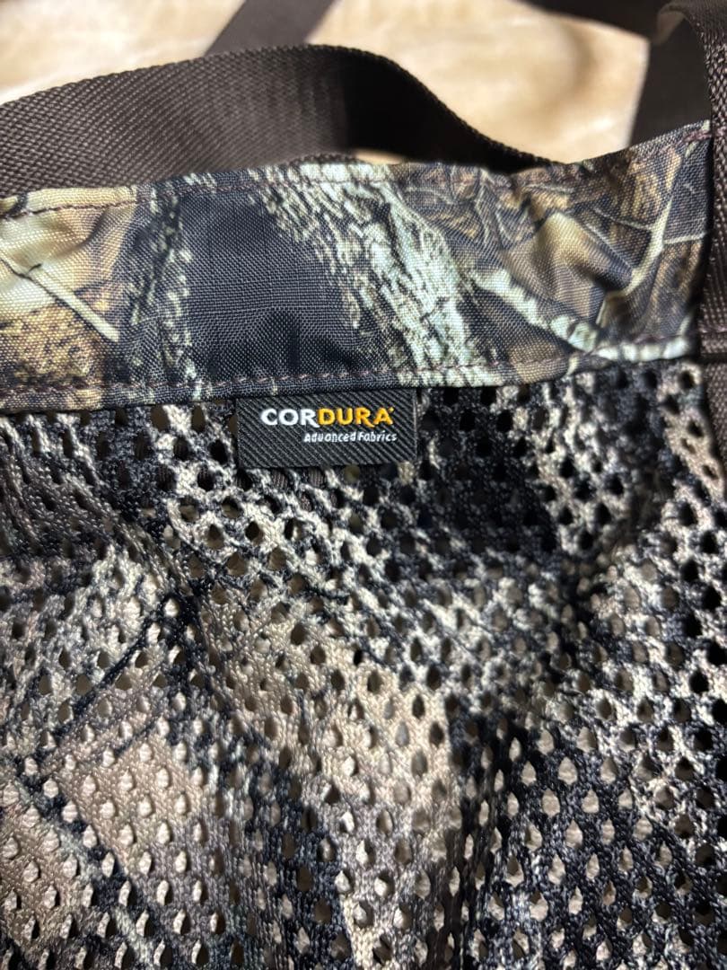Supreme CORDURAコラボ　カモフラージュ メッシュトートバッグ