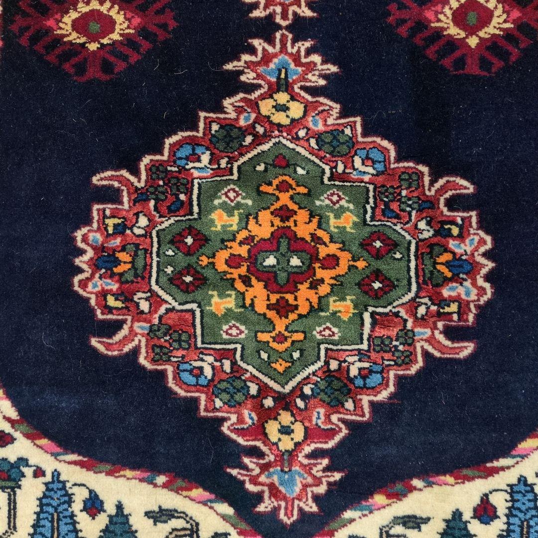 ペルシャ絨毯 新品 190x130 手織り クルド・産 persia