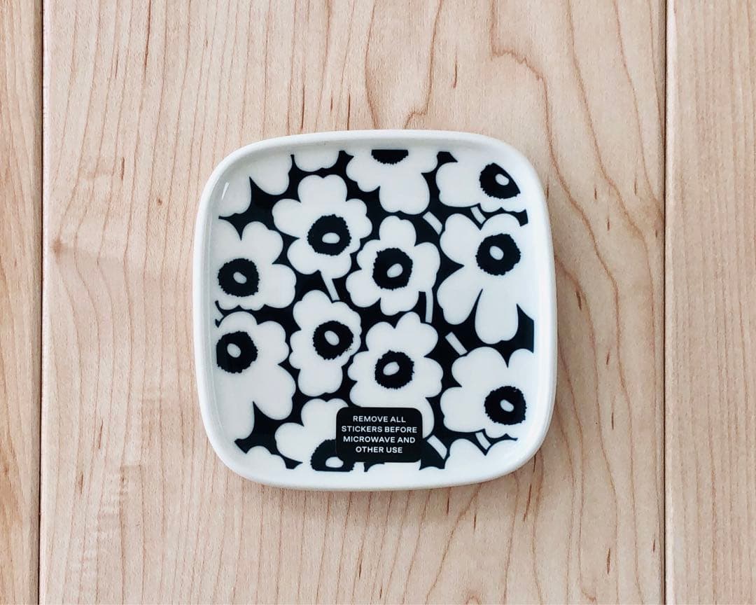 Marimekko unikko　ウニッコプレート　3枚セット