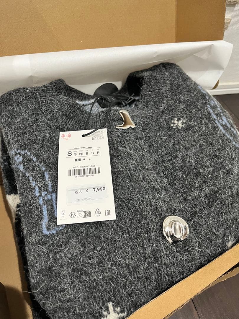 ZARA 新作　ジャカードニットボタンカーディガン　馬柄ニット