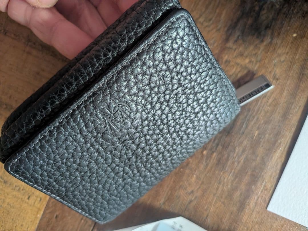 COCOMEISTER マットシュリンクカムラッド 三つ折り財布 ブラック