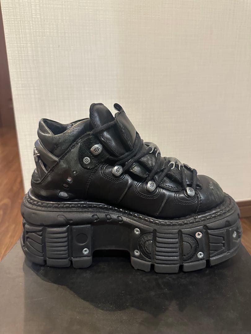NEW ROCK厚底スニーカー
