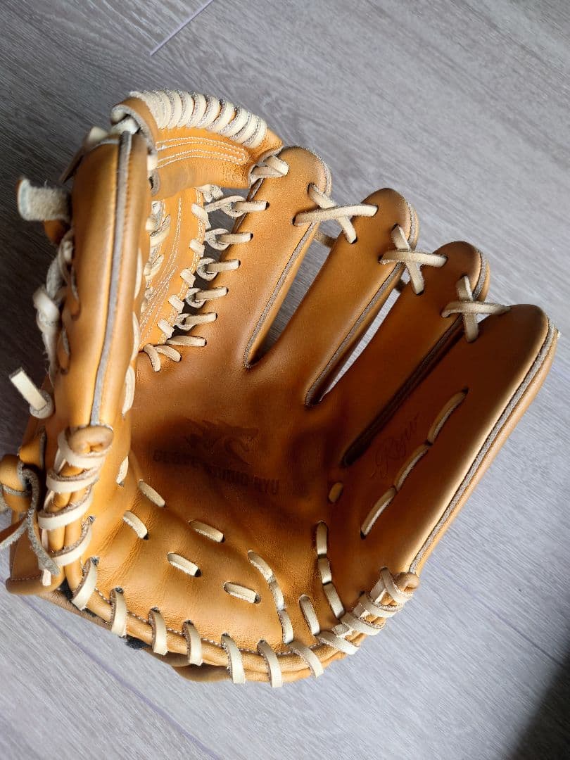 RYU　硬式内野手　グローブ