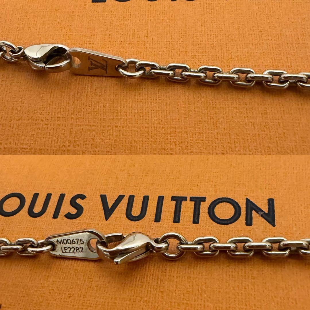 LOUIS VUITTONルイヴィトンペンダント モノグラムボールド ネックレス