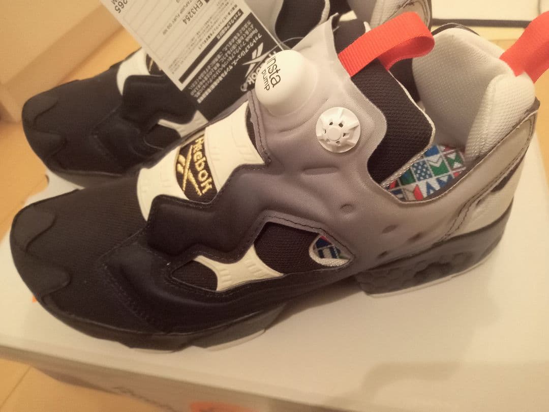 靴 Reebok INSTAPUMP FURY OG NM 265MM