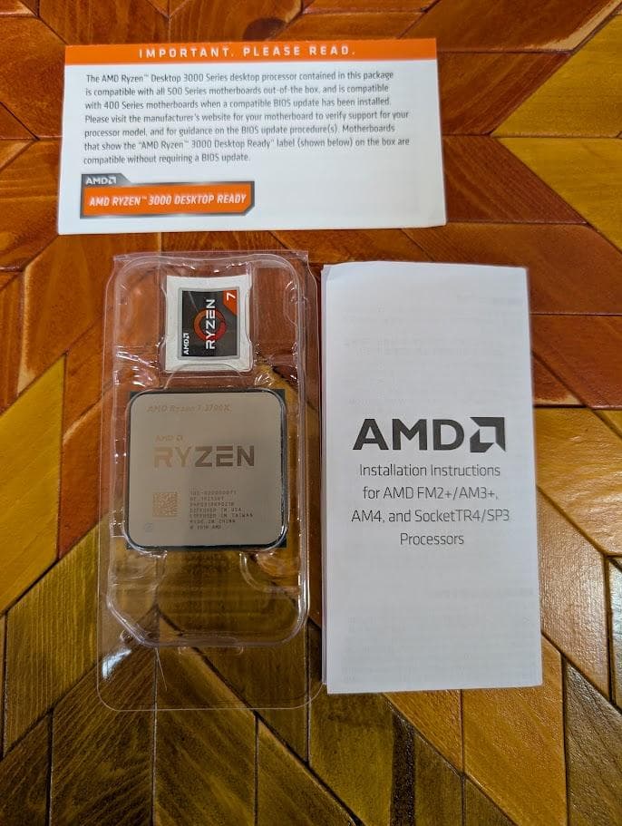 CPU AMD Ryzen7 3700X