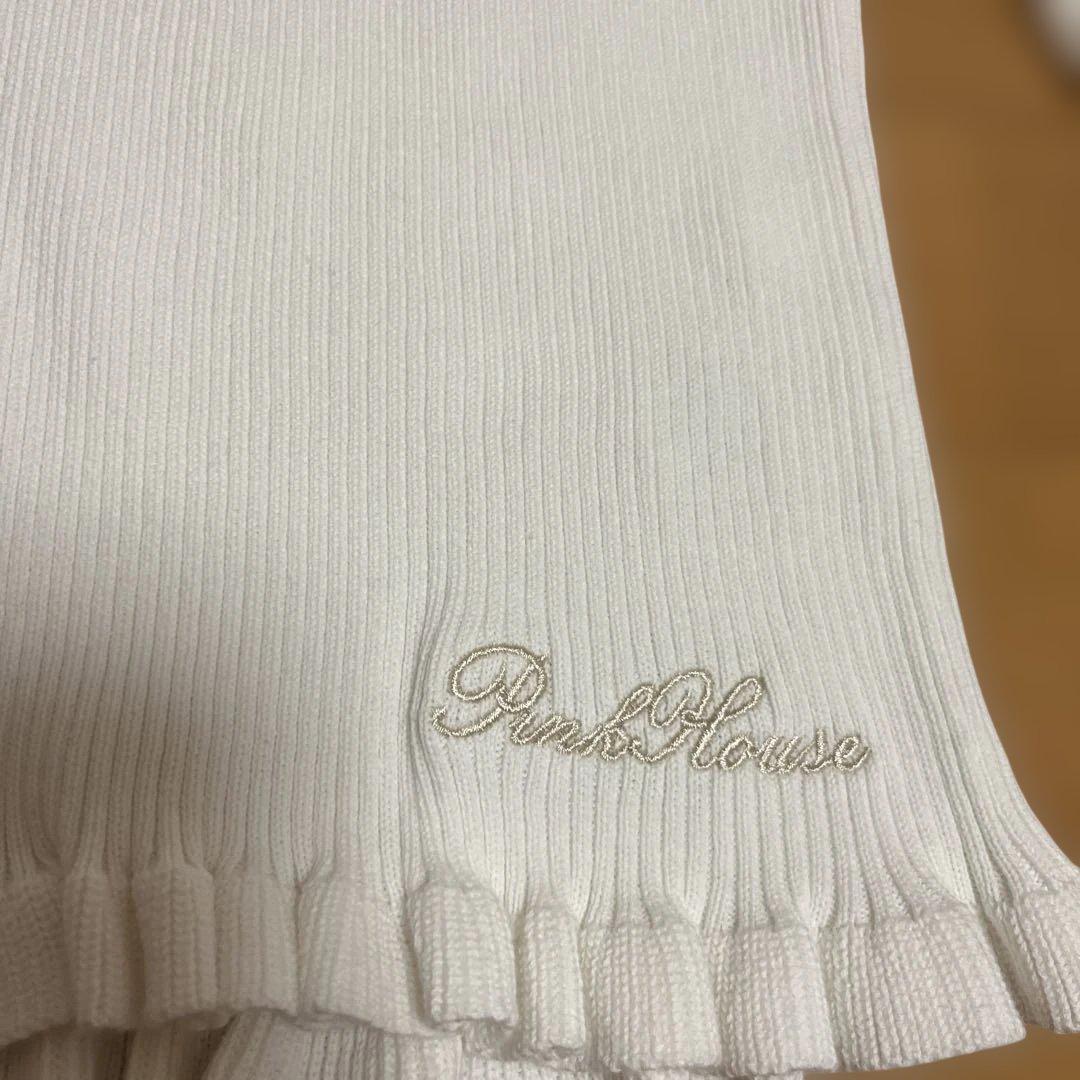 ピンクハウスタートルネック