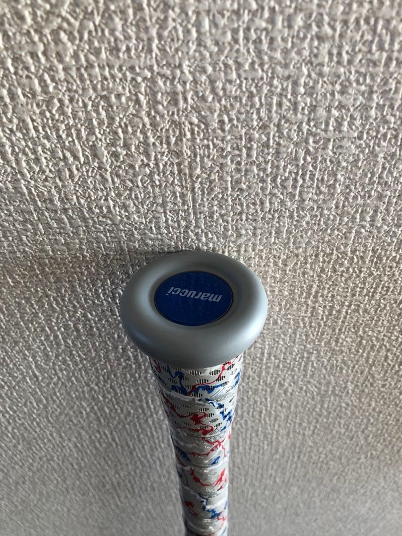 新品早いもの勝ちセール　マルーチ　青ワニ83センチ
