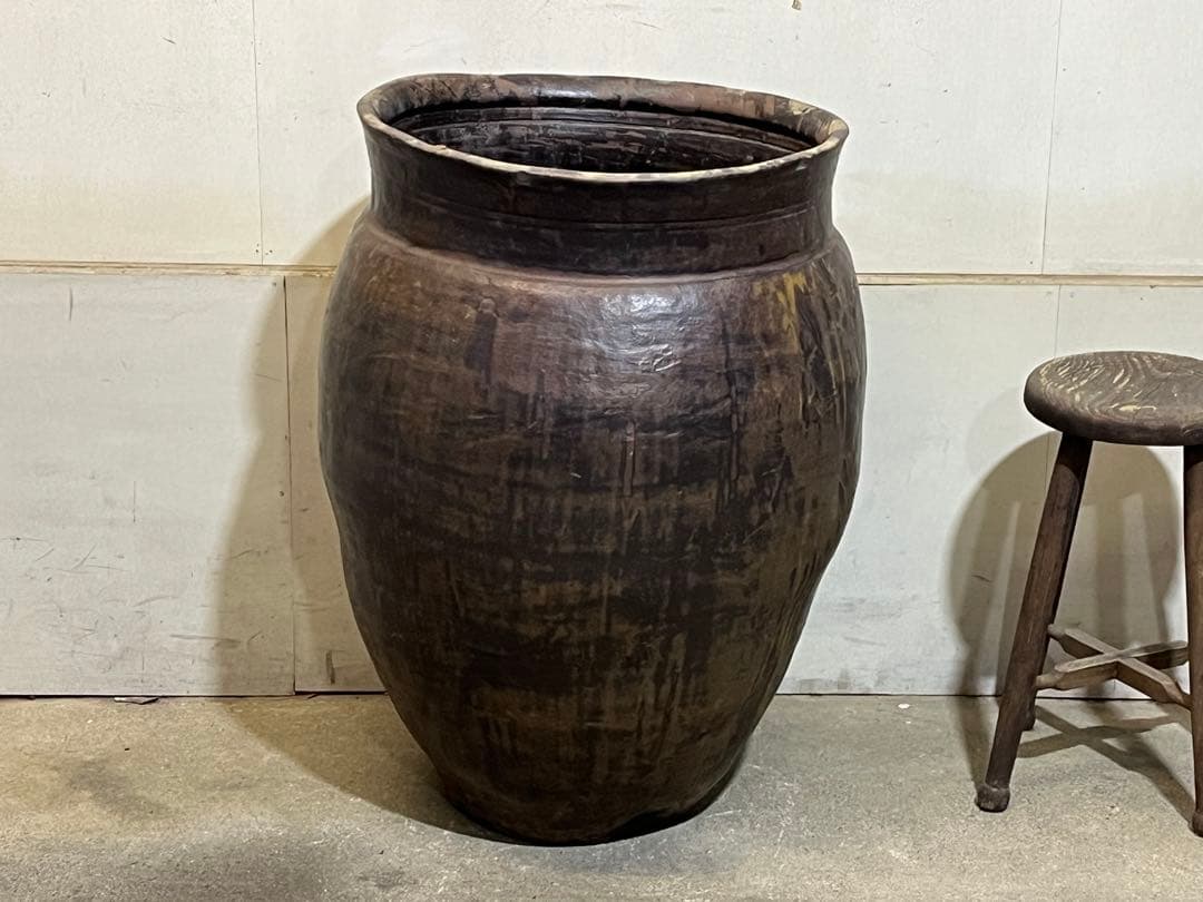古い唐津焼の甕79cm 大甕 瓶 水鉢 古民具 壺