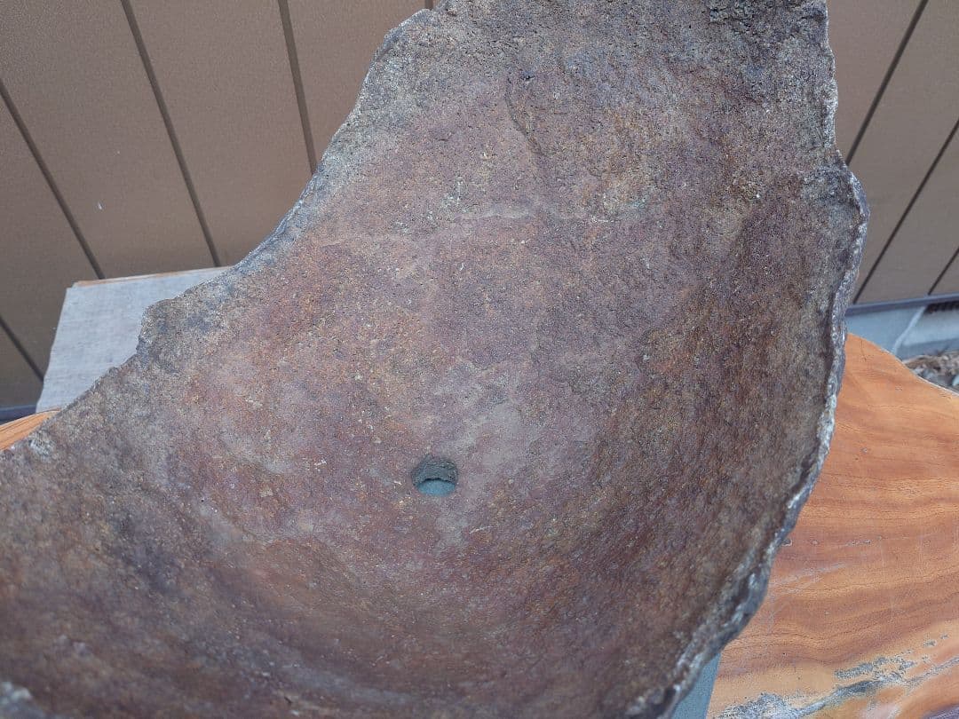 盆栽　鉢　鞍馬石？　幅53cm