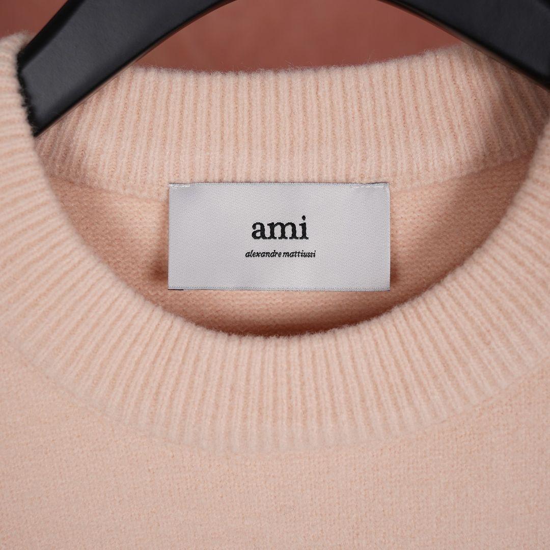 ami ピンク クルーネック セーター