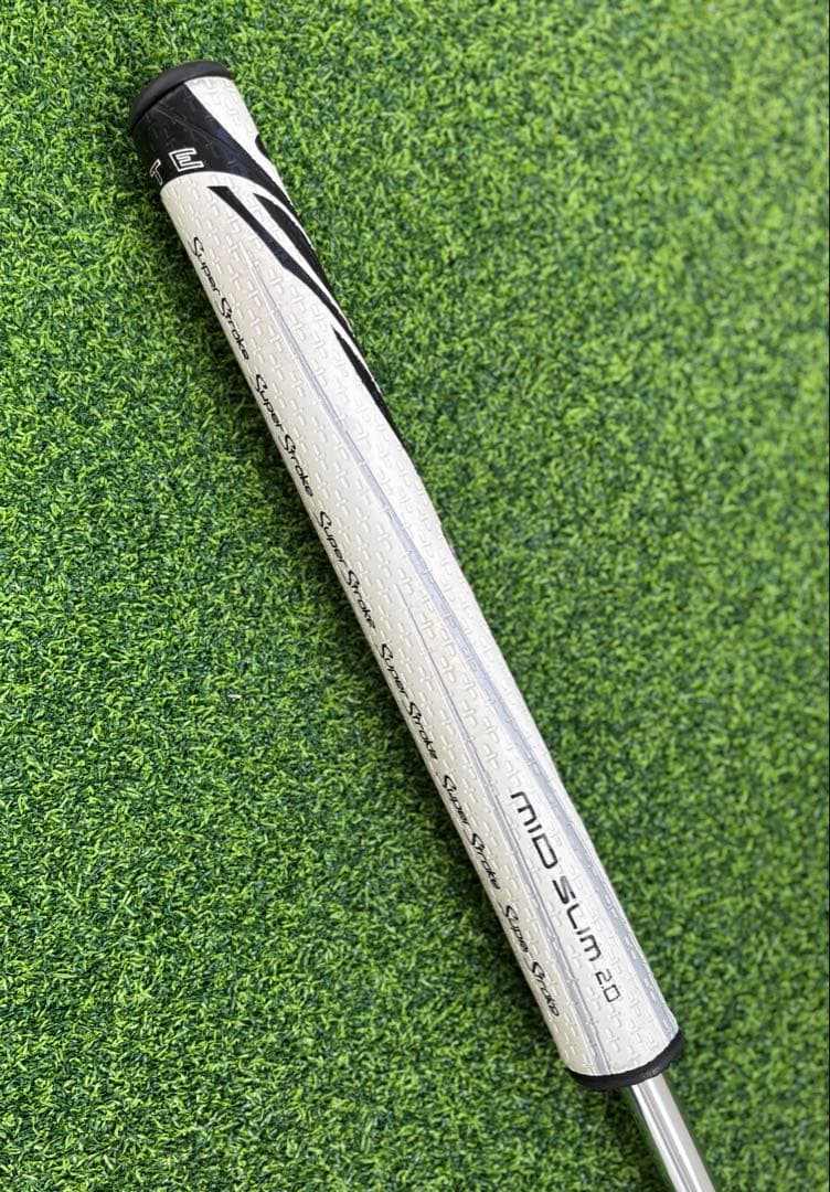 ODYSSEY WHITE HOT #5 CS 33インチ