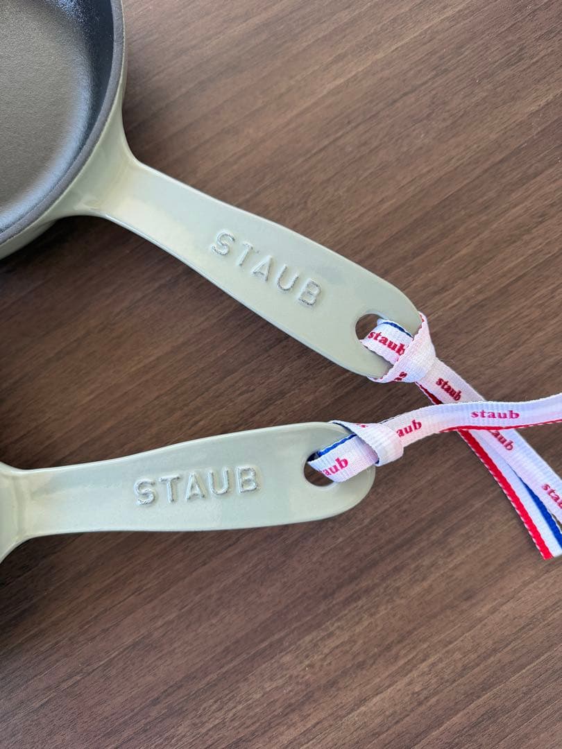 最安値 STAUB フライパン スキレット　ユーカリ ２点セット
